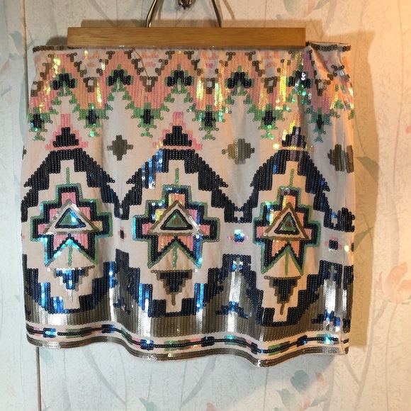 Sequin jersey party skirt - Picture 2 of 4